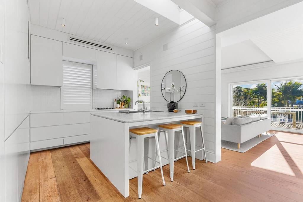 The Dream Beach House Getaway Sydney