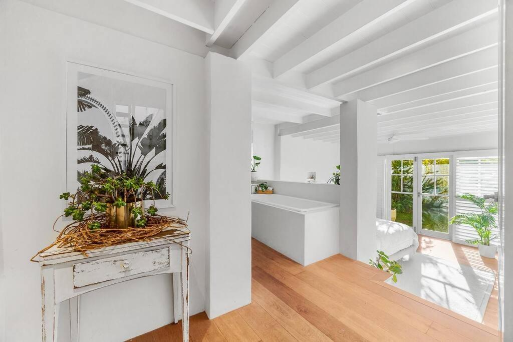 The Dream Beach House Getaway Villa Sydney
